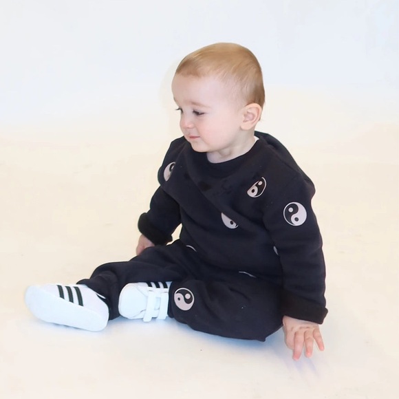 Brunette The Label 6/12M All Over Yin Yang Crew - Picture 3 of 3